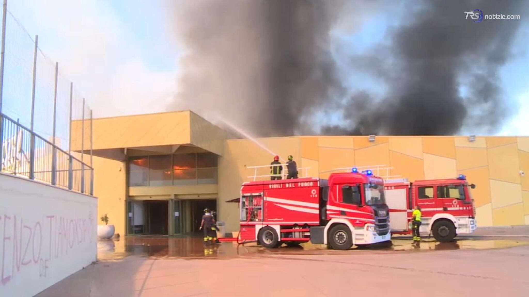 Conca d'oro, dopo le fiamme i timori per l'occupazione