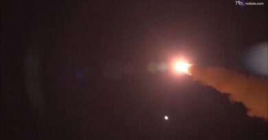 Escalation nel Golfo: l'Iran risponde ai raid Usa e colpisce le basi americane