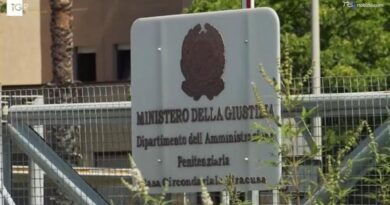 Aggressione in carcere, feriti un ispettore e due agenti