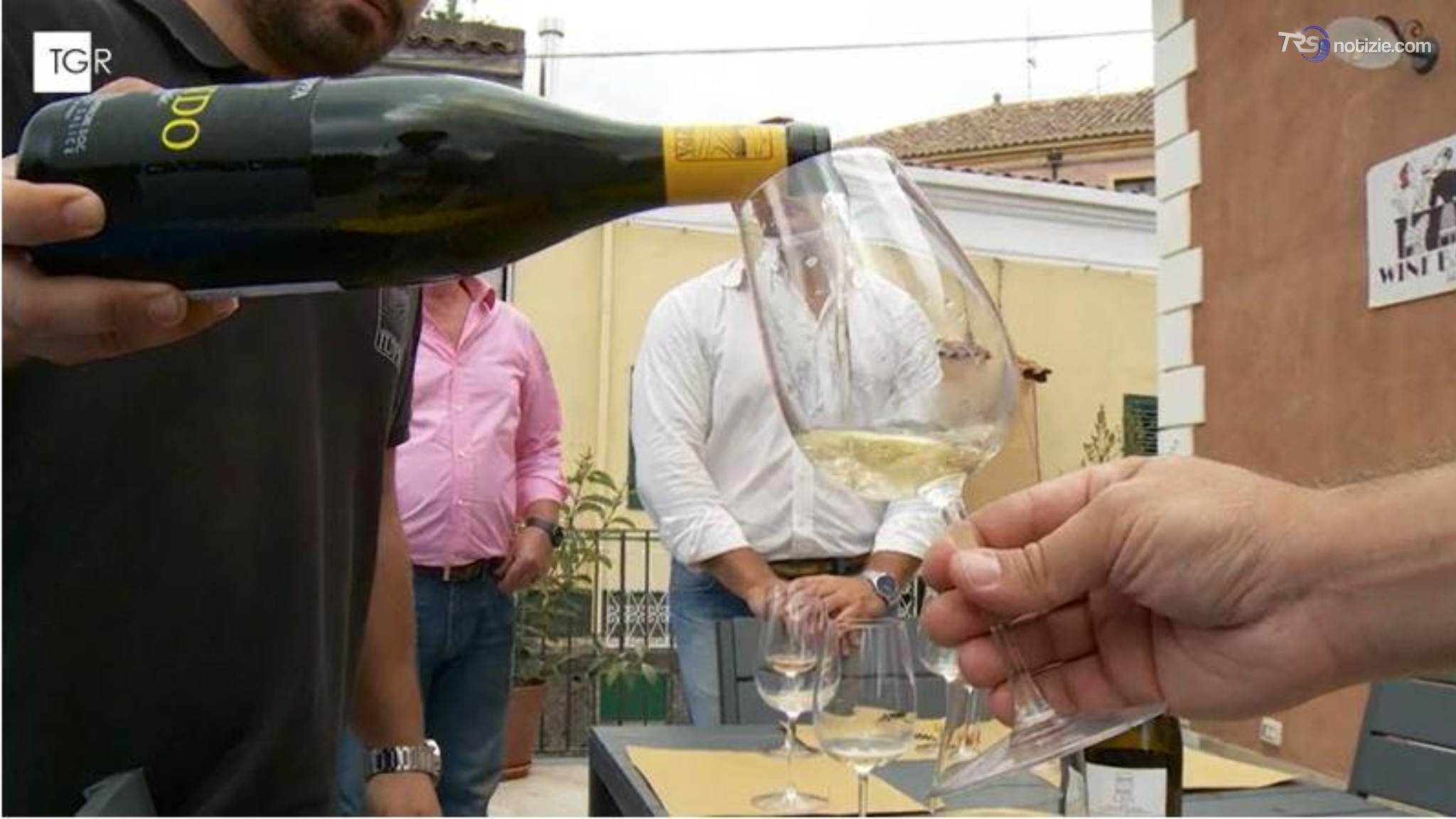 Vino vulcanico: l'Etna doc fa ben sperare. Aumentano le vendite