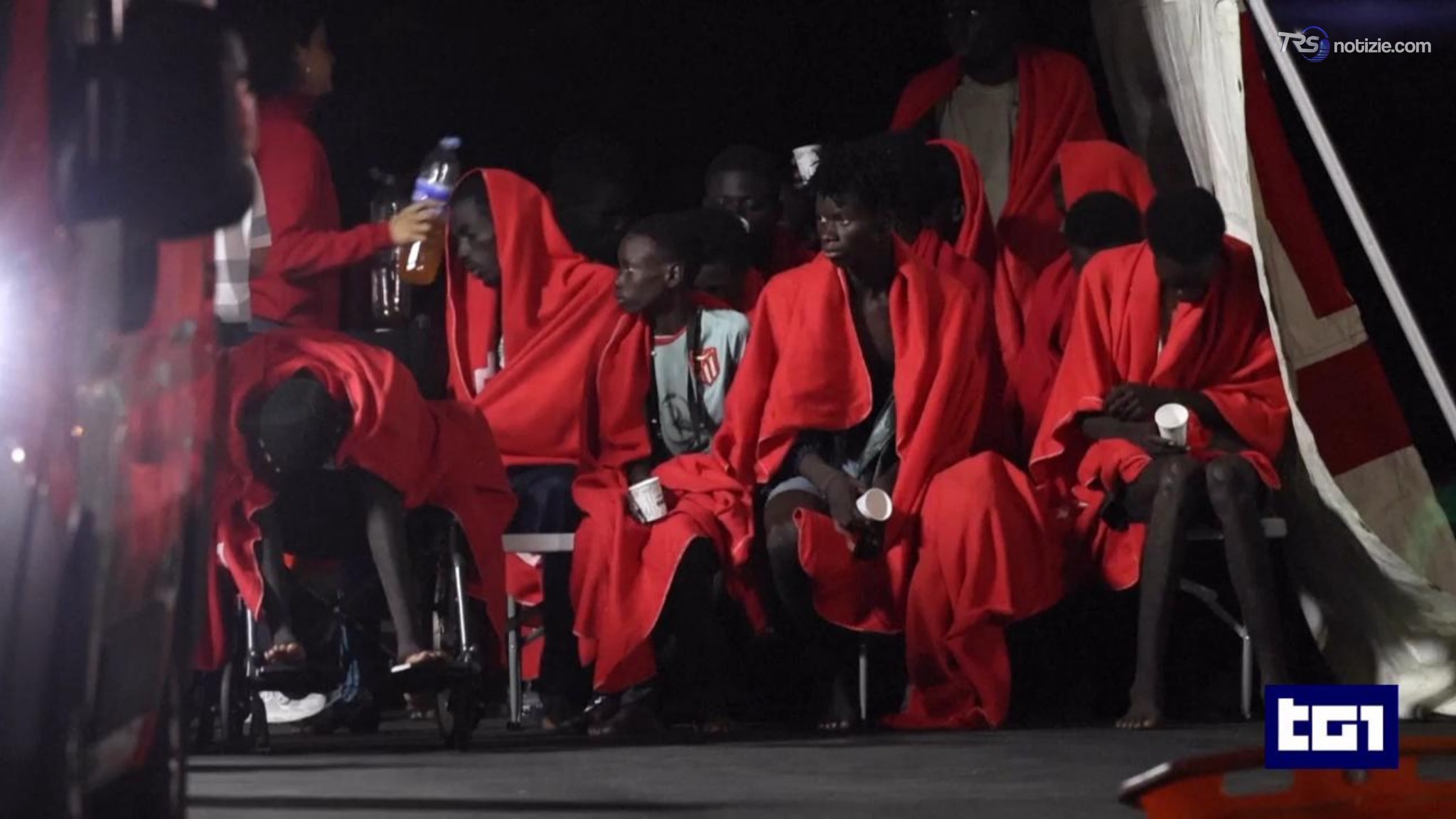 Nuova strage di migranti, 5 morti e 80 dispersi alle Canarie