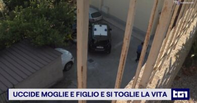 Uccide moglie e figlio 15enne, poi si spara. Trovata una lettera