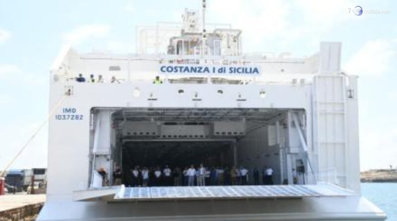 Traghetti per Lampedusa: "Fare luce sui costi"