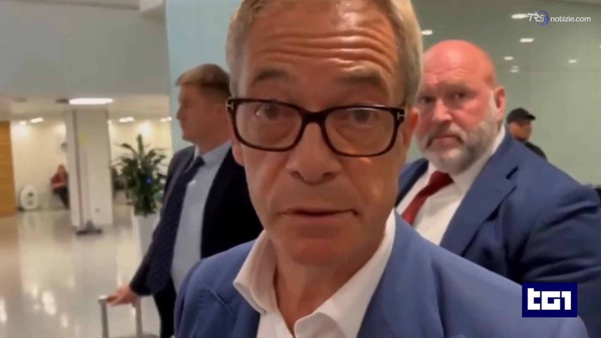 Farage alle prese con un nuovo scandalo, il video del giornalista sotto copertura che lo accusa