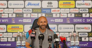 Antivigilia di campionato per Catania e Palermo. Il ds etneo Varrà promuove la rosa