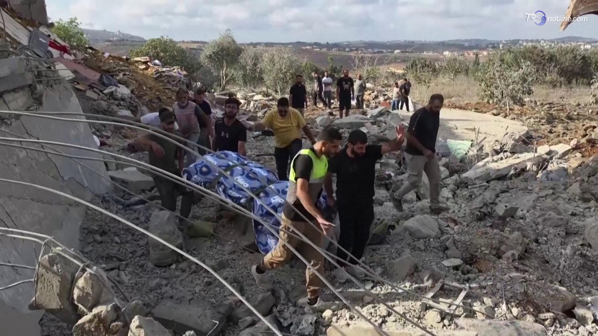 Ancora raid Idf su Libano Sud: 11 morti