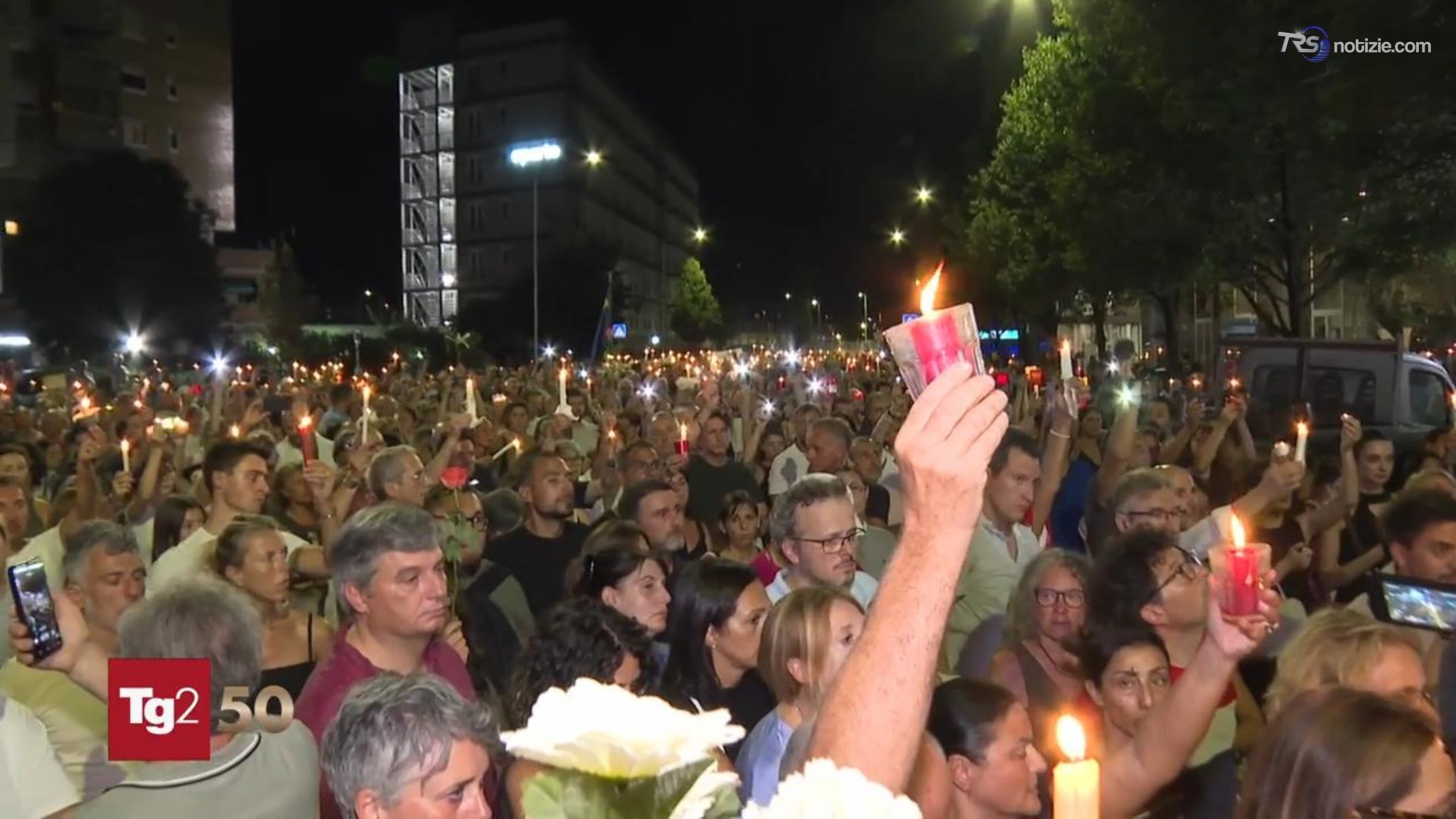 Femminicidio Lorena, attesa per l’autopsia: dovrà chiarire se era viva quando fu gettata dall’A1