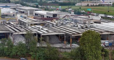 Tempesta tra Brescia e Cremona: divelte le coperture di uno stabilimento