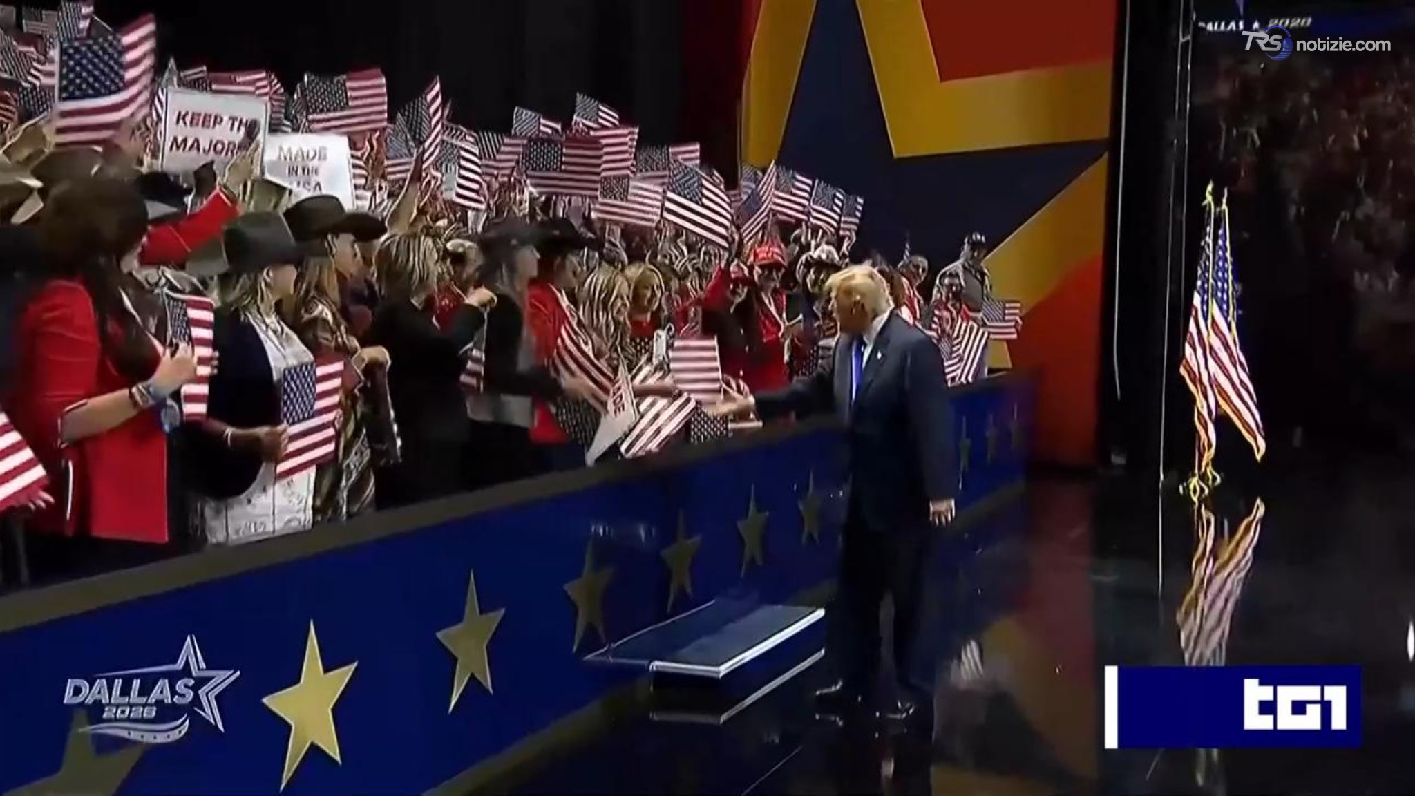 Trump in affanno sfodera la mossa da “5mila dollari”, “per ogni americano che voterà repubblicano”