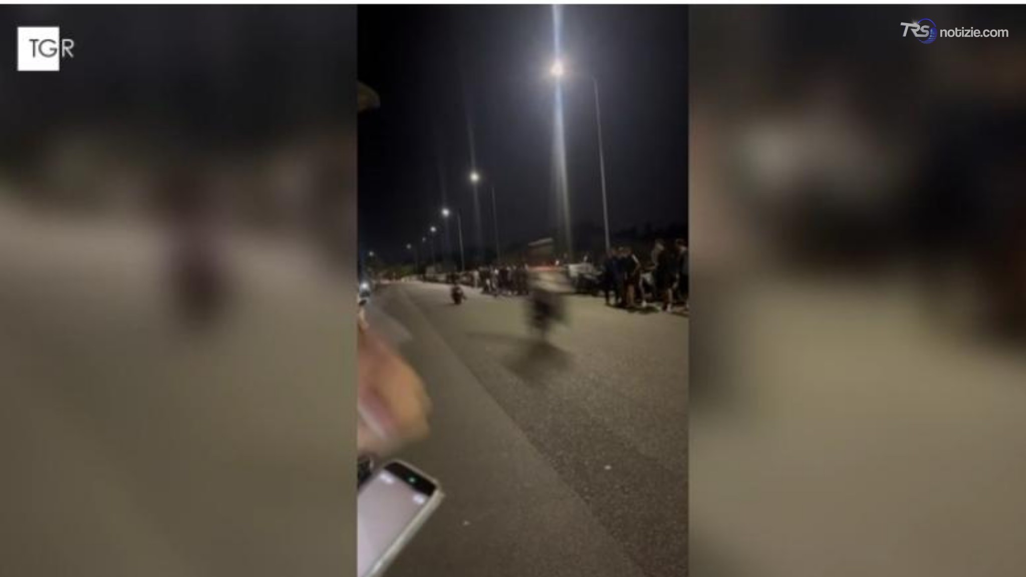 Corse clandestine un ragazzo in rianimazione