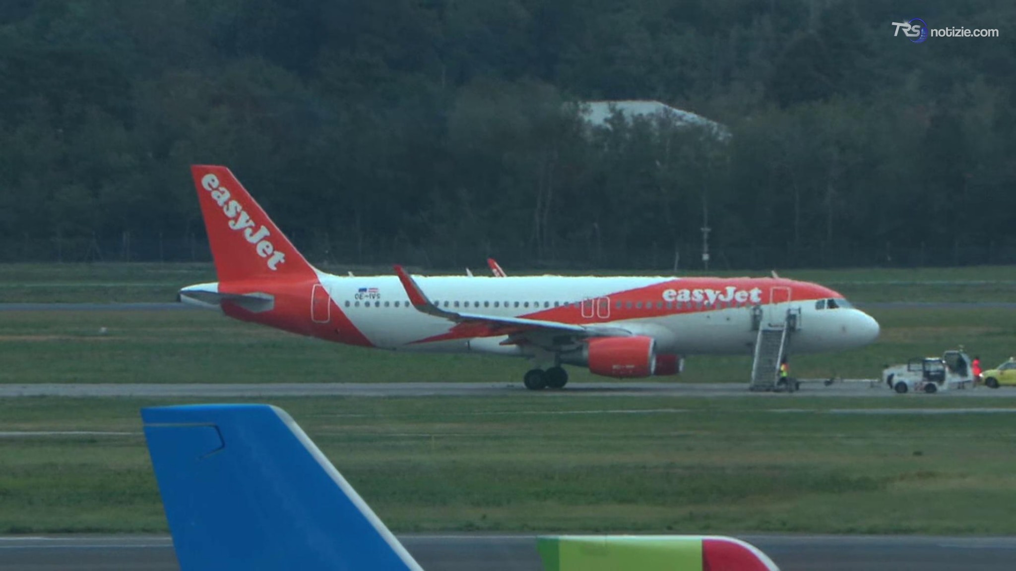 Malpensa, principio di incendio su aereo provocato da un powerbank
