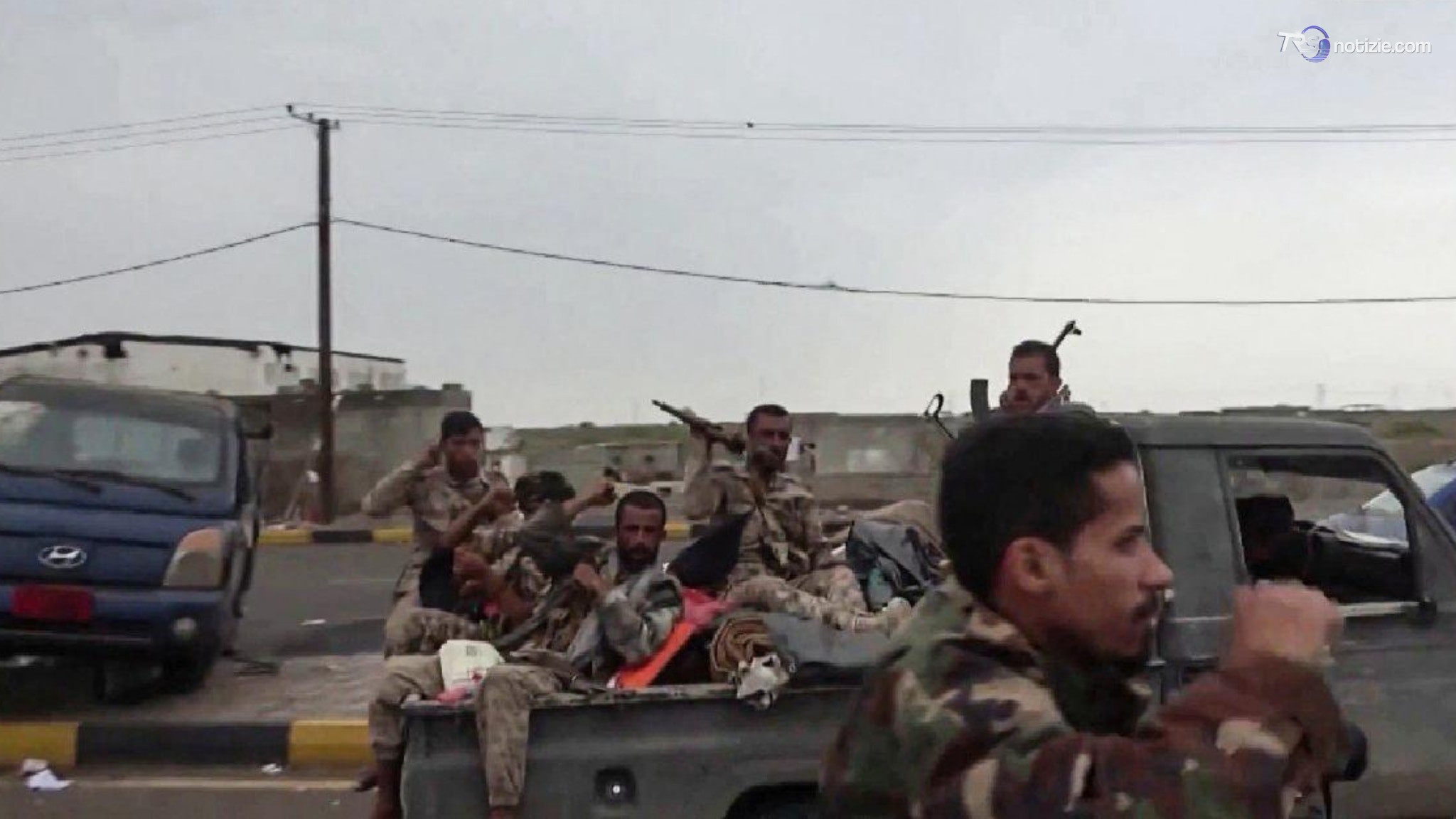 Yemen: colpiti Houthi al porto di Mokha