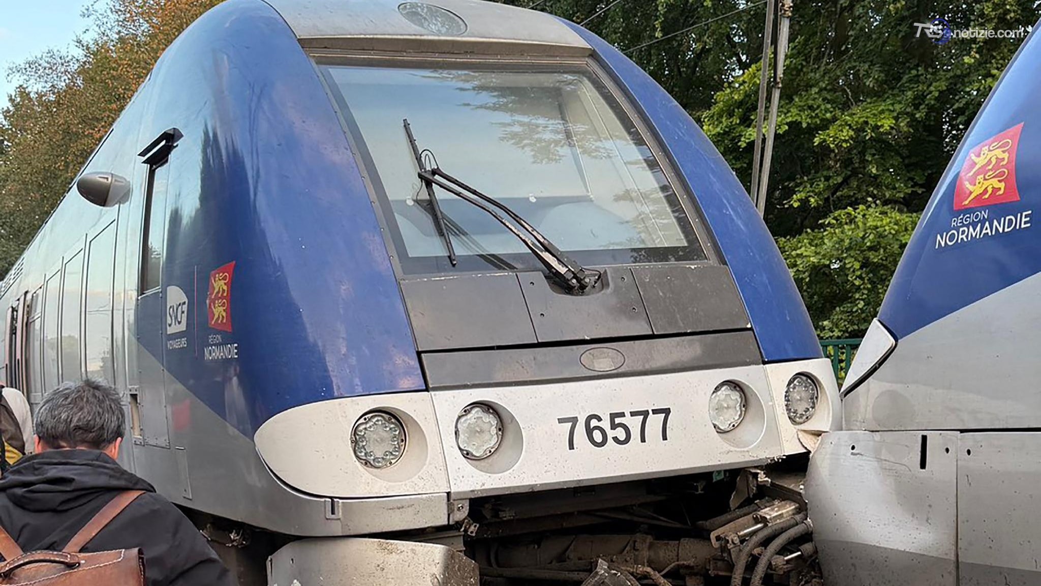 Treno deraglia in Francia, la polizia privilegia la pista del sabotaggio