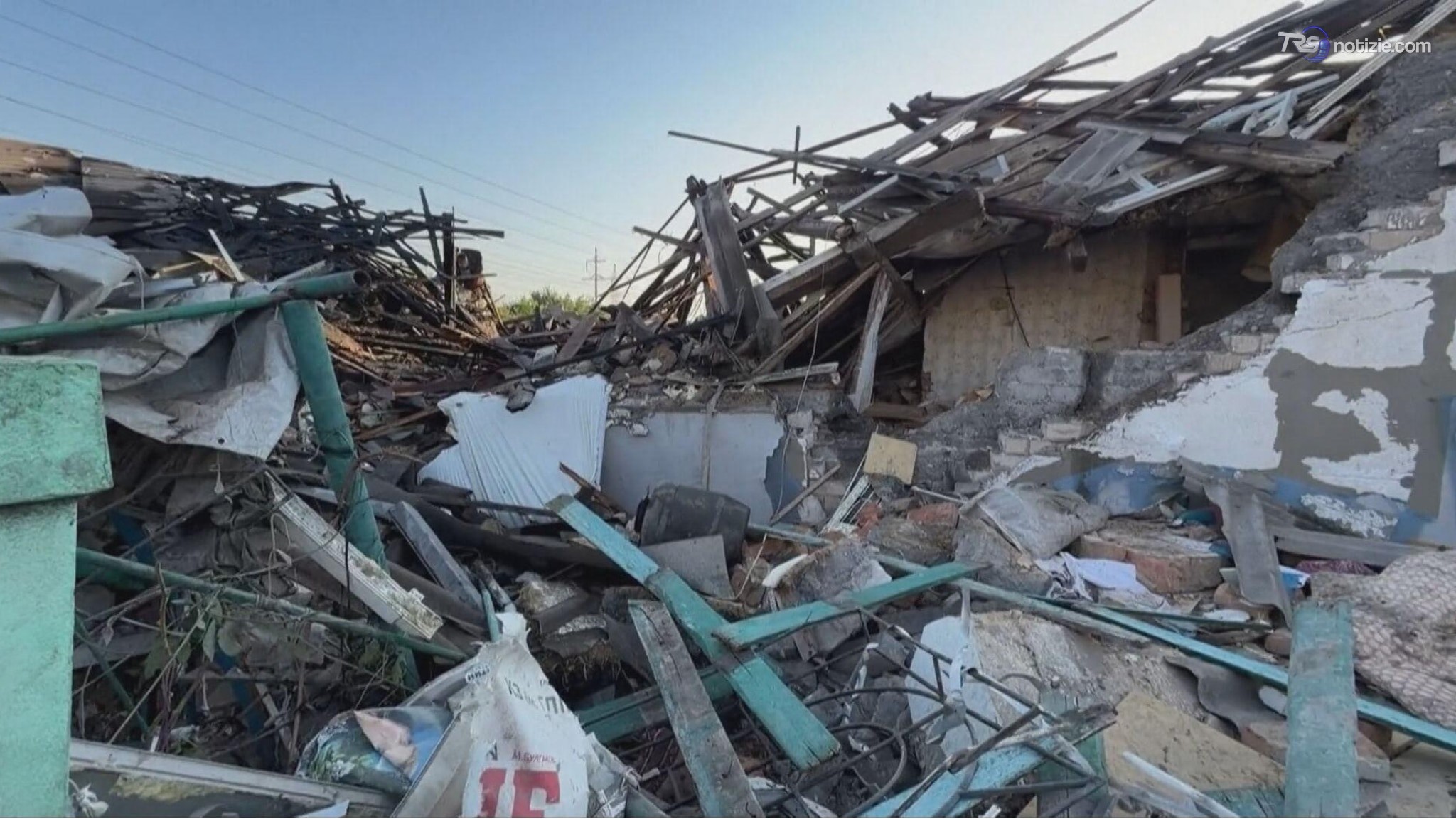 Raid russo su treno in Ucraina: no morti