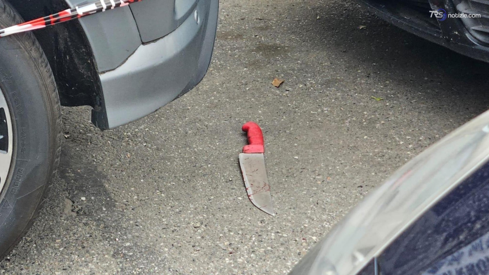 Accoltellamento in strada a Torino, gravi due giovani
