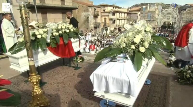 L'addio di Belmonte Mezzagno a Giuseppe e Karol