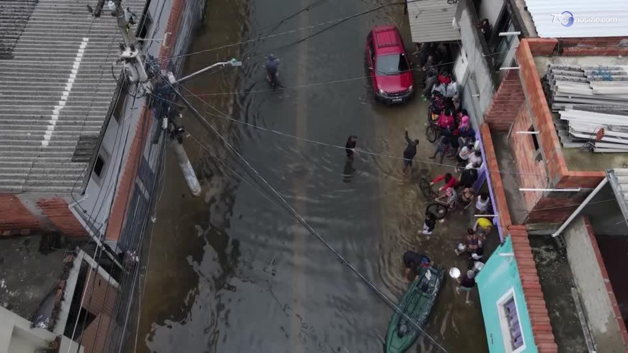 Piogge record in Brasile, San Paolo è sott'acqua