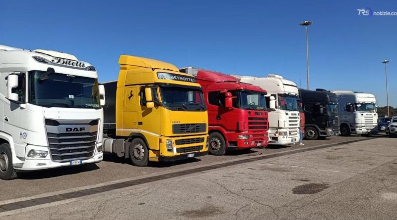 Caro carburanti, autotrasportatori Fiap: "Tempi certi per i 15 milioni della Regione"