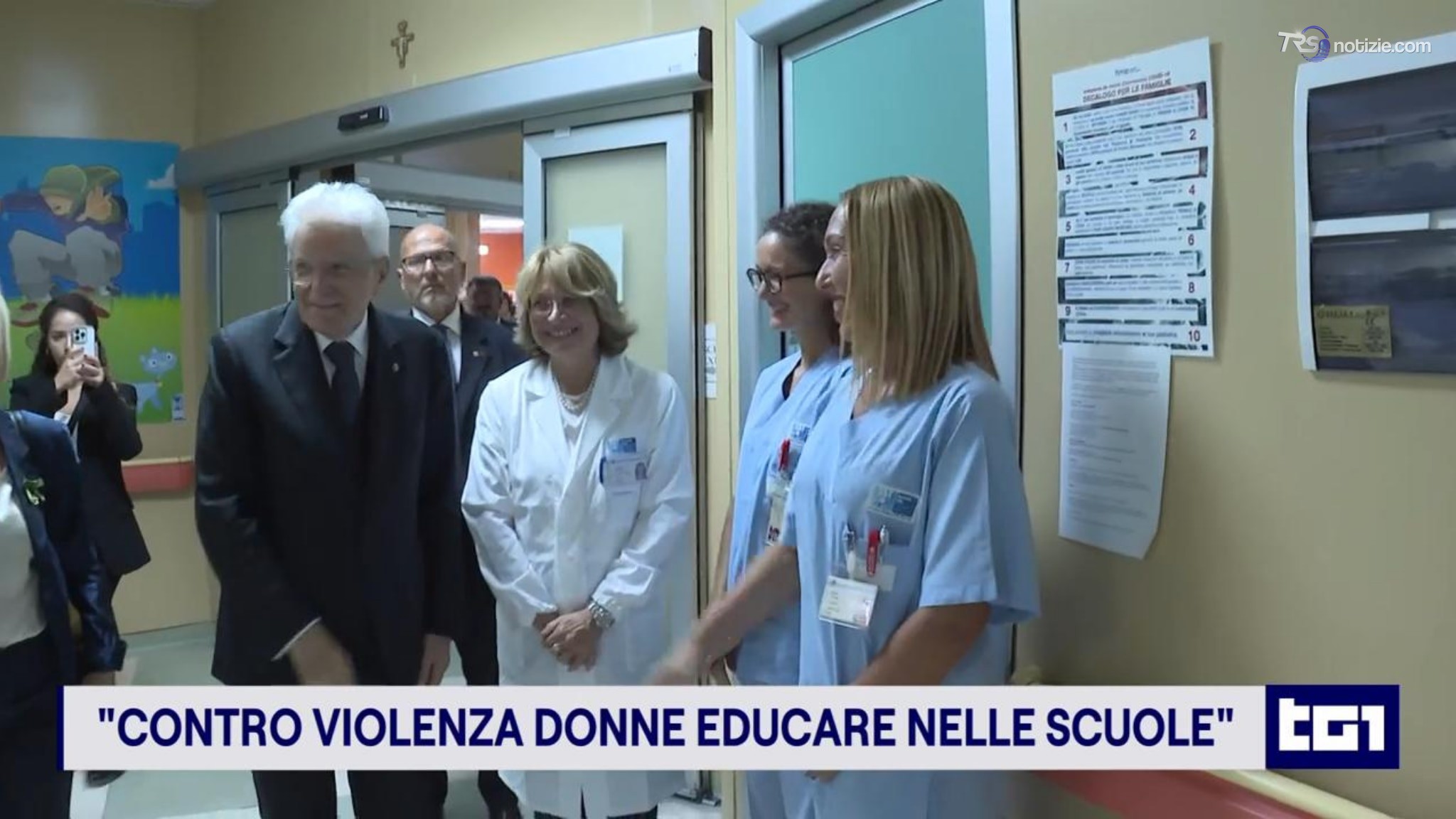 Mattarella: "Violenza sulle donne è emergenza di primaria importanza della vita del nostro Paese"
