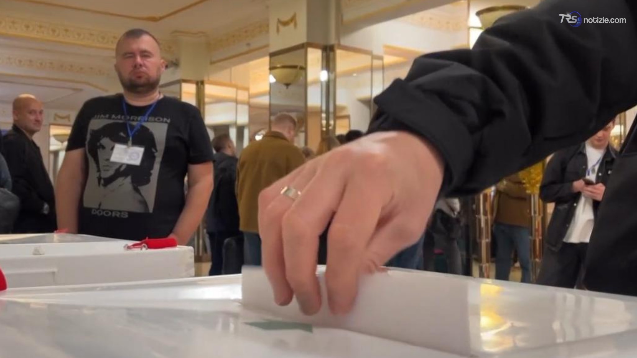 Si vota in Russia, tante incognite e una certezza: vincerà Putin