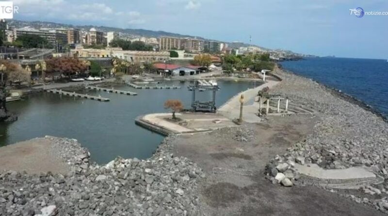 Sotto sequestro la discarica abusiva nel tratto di mare del Caito