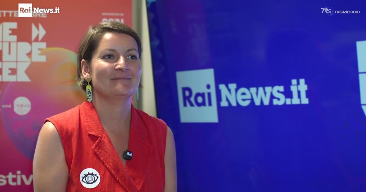 Ioana Traista: “La campagna #EyesOpen sostiene le vittime di reato”