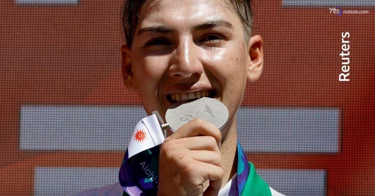 A Kabul pedalava vestita da uomo, Fariba è argento ai Giochi Asiatici: “Io esempio per le altre”