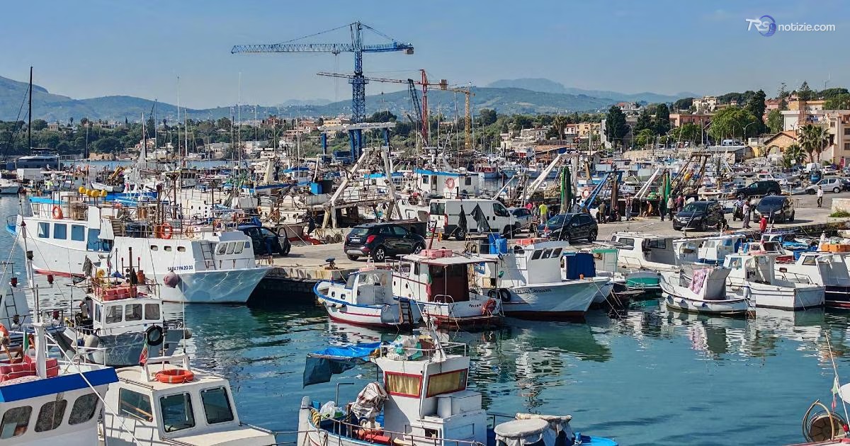 Federazione armatori siciliani: "Pronti a blocco stretto Messina contro caro gasolio"