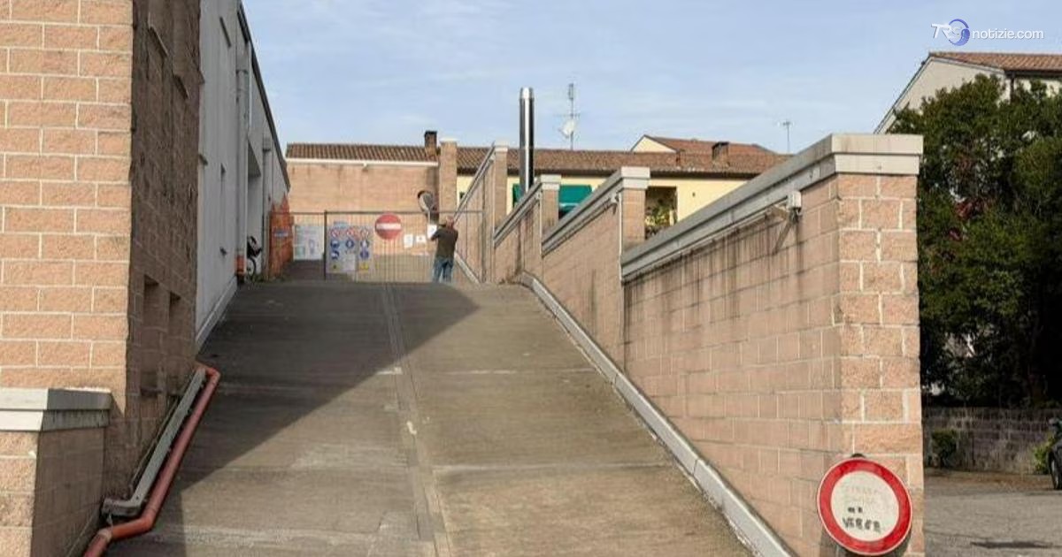 Padova, precipita nel vano ascensore di un cantiere e muore. Era il titolare di una ditta