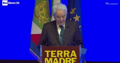 Mattarella al Salone del Gusto: "La biodiversità è sfida cruciale per il futuro"