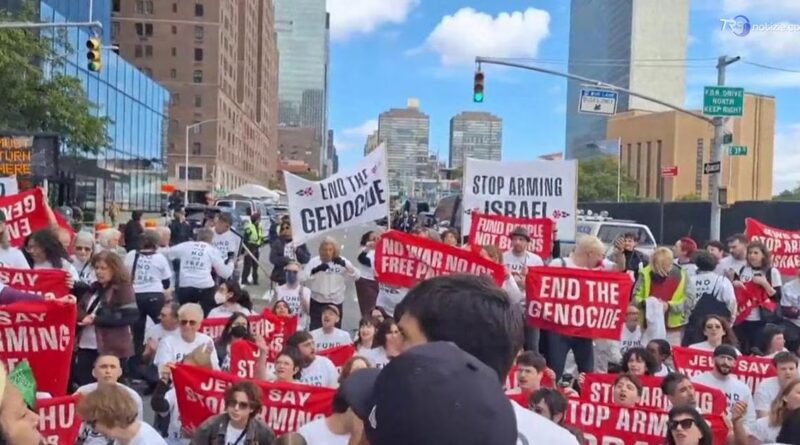 Proteste nel giorno di Netanyahu all'ONU: "Basta bombe"