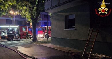 Incendio a Lucca, 2 vittime e 13 feriti