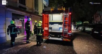 Incendio in un centro massaggi, i vigili del fuoco di Merano a lavoro