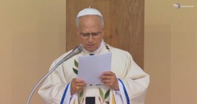 Parigi, 700mila alla messa del Papa