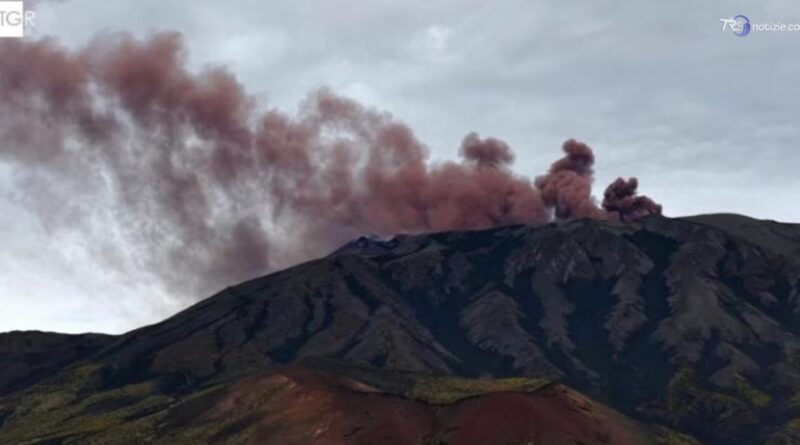Cenere dell'Etna, a Fontanarossa stop prolungato fino a mezzanotte