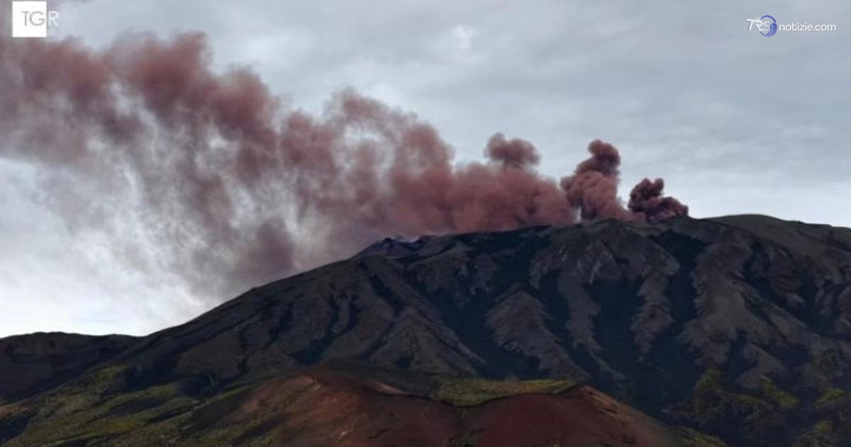 Cenere dell'Etna, a Fontanarossa stop prolungato fino a mezzanotte