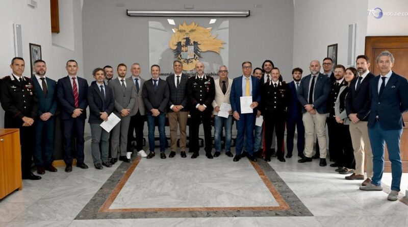 Encomi ai carabinieri per l'operazione "Metus"