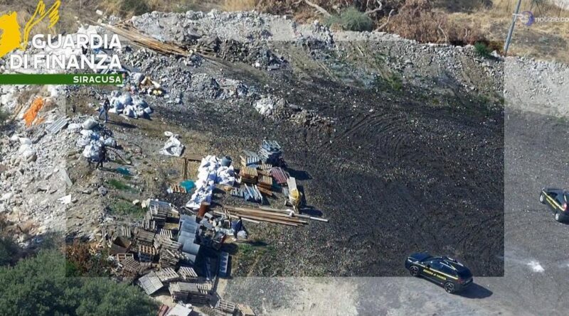 Francofonte, sequestrata discarica abusiva di 6mila metri quadrati