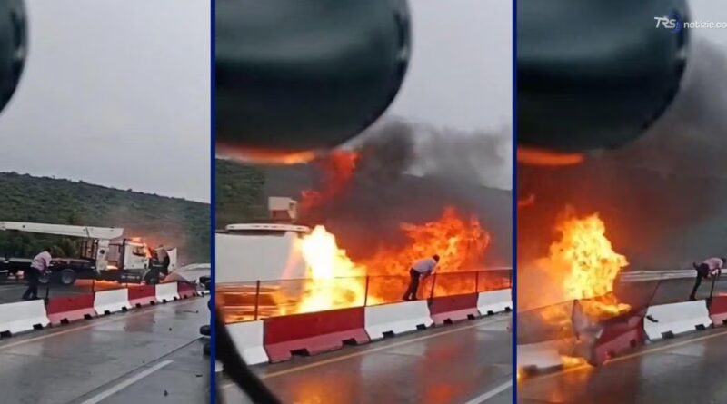 Lo spettacolare video di un incidente stradale, un uomo si salva saltando il jersey