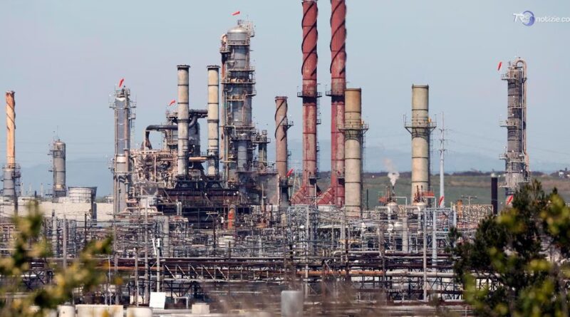 Gli Usa prestano alle aziende energetiche 40 milioni di barili di petrolio delle riserve strategiche