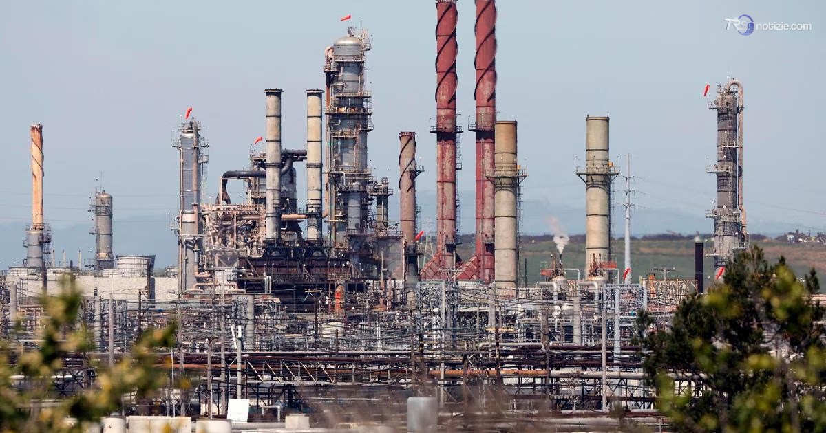 Gli Usa prestano alle aziende energetiche 40 milioni di barili di petrolio delle riserve strategiche