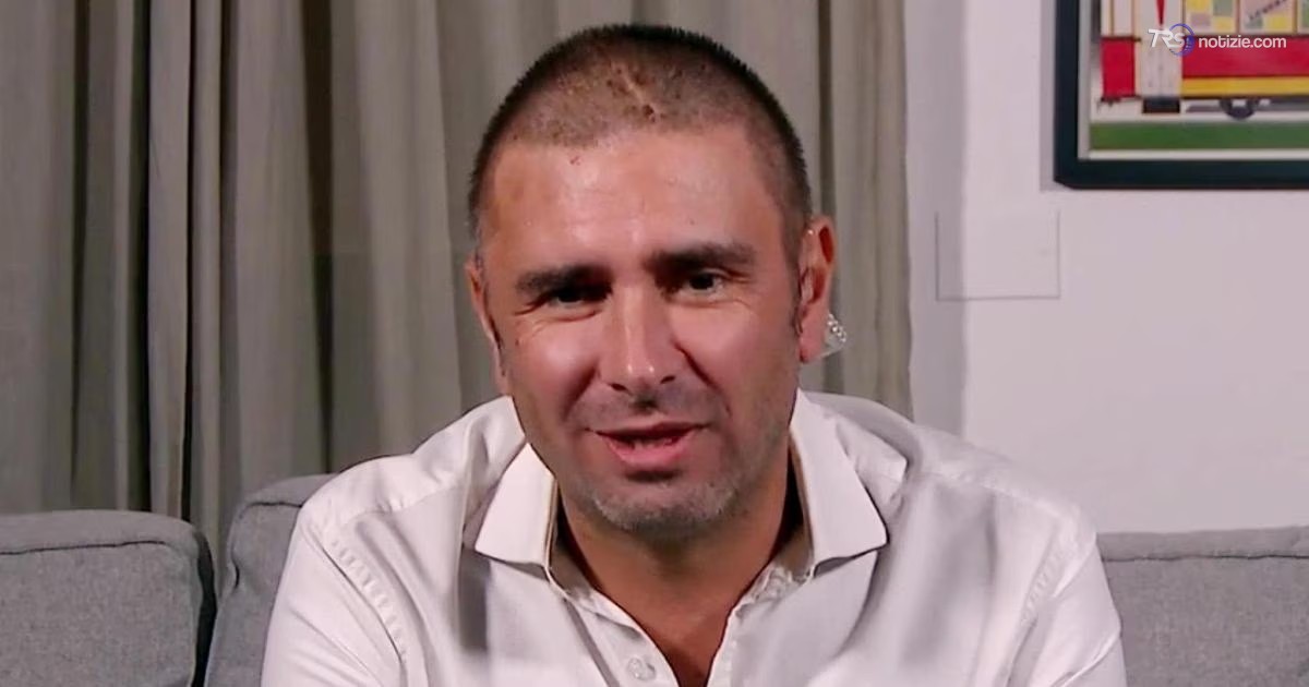 Di Battista: "Mi hanno asportato un tumore, ora mi devo curare"