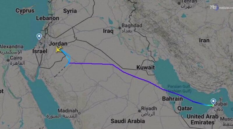 Volo Flydubai, l'aereo diretto a Tel Aviv viene deviato in Arabia Saudita