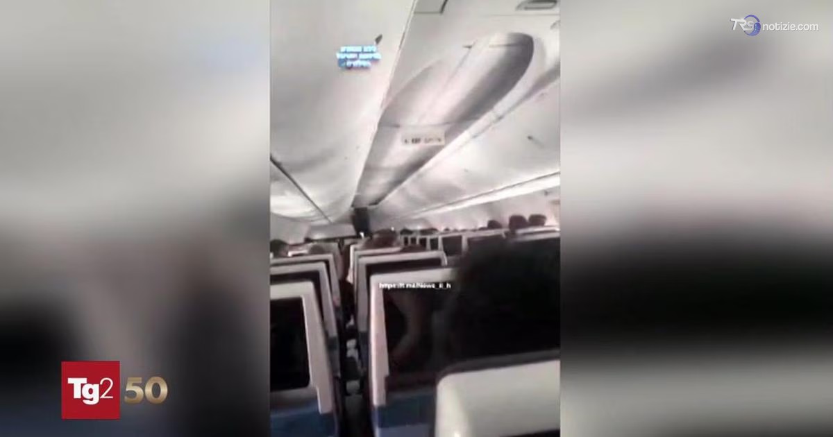 "Il copilota ha cercato di far schiantare l’aereo": che cosa è successo a bordo del volo FlyDubai