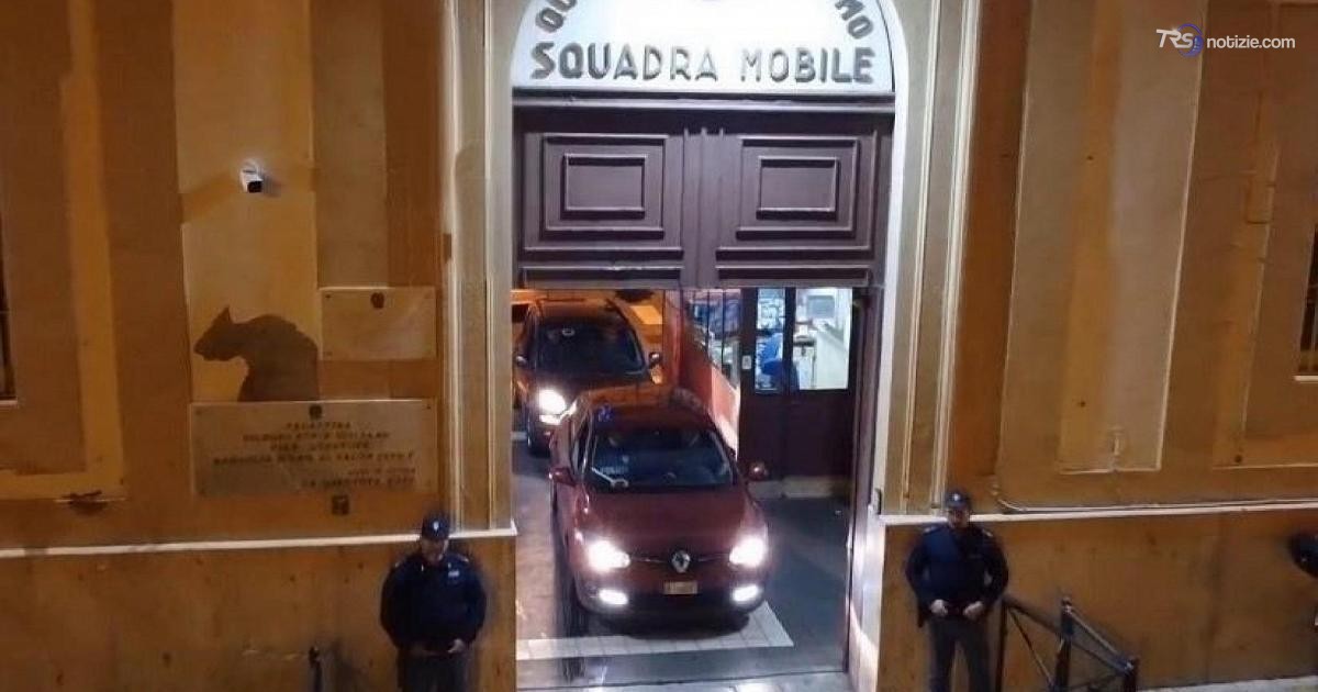 Mazzette per i certificati sul caro estinto, misura cautelare per 19