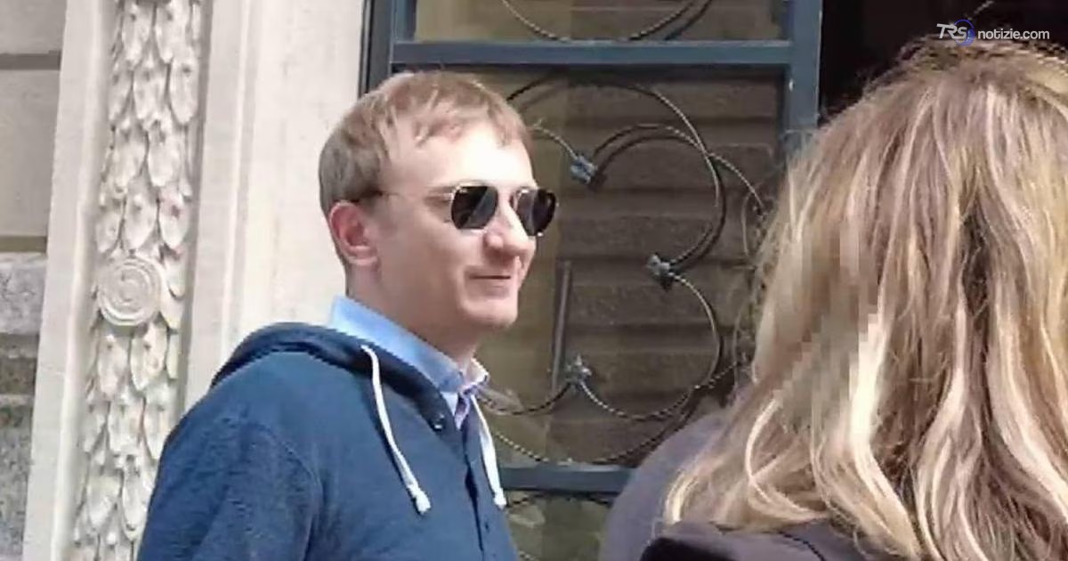 Alberto Stasi, poche parole e la speranza che "ora cambi qualcosa"