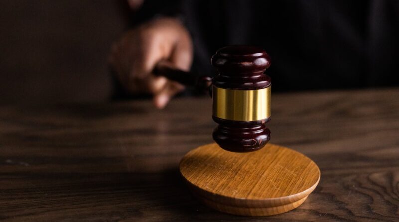 Minorenne picchia un coetaneo, genitori condannati a 30mila euro