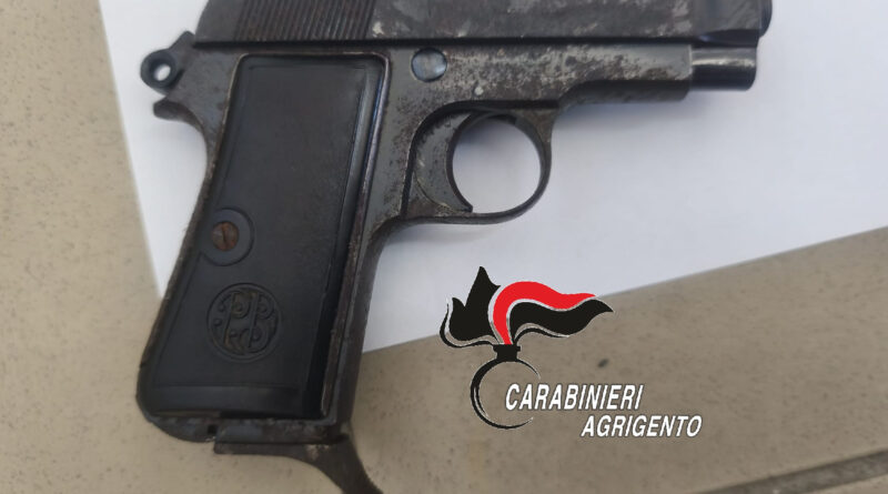 Casteltermini, armi e 1,8 chili di cocaina: arrestato un 67enne