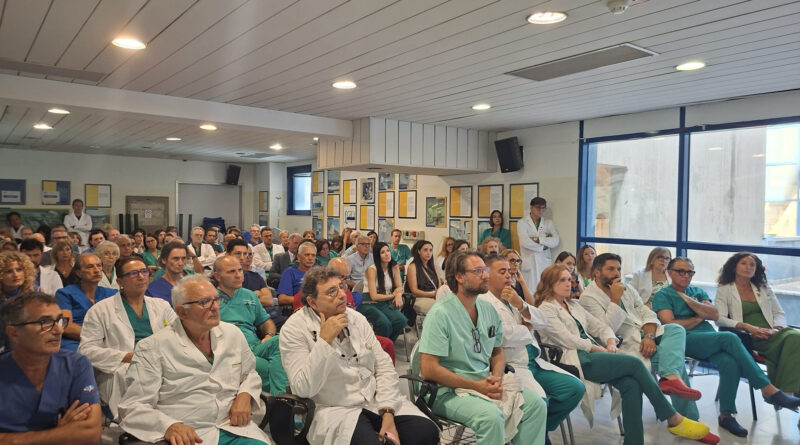 Ospedale di Agrigento, Delle Donne incontra il personale: «Più complessità, tecnologia e integrazione con il territorio»