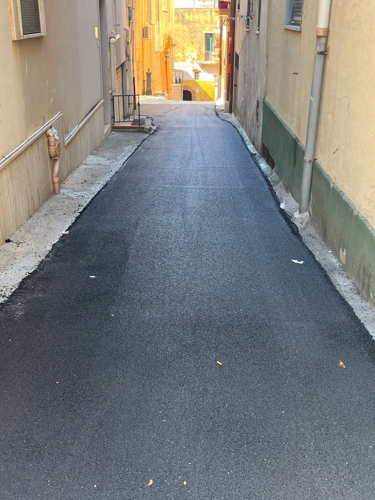 Sciacca, lavori di manutenzione sulle strade di San Michele: domani nuovo asfalto nella salita